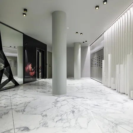 Apartmán Luxurious Centre Flat Near Freedom Square *
