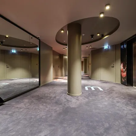 Luxurious Centre Flat Near Freedom Square Apartmán *